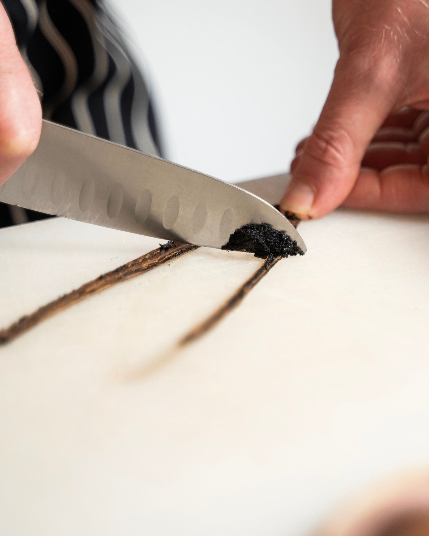 ‘Grade A’ Madagascan Bourbon Vanilla Pods (1 Kg)